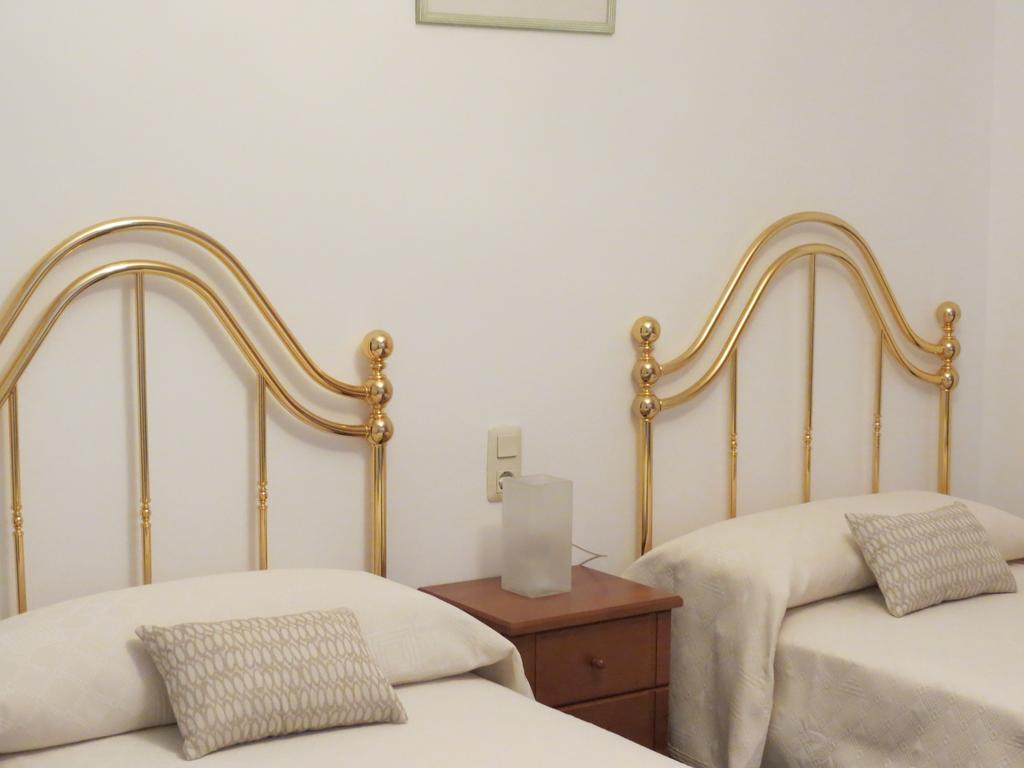 Apartamentos Turisticos Ca Ramon Beniarres Bagian luar foto